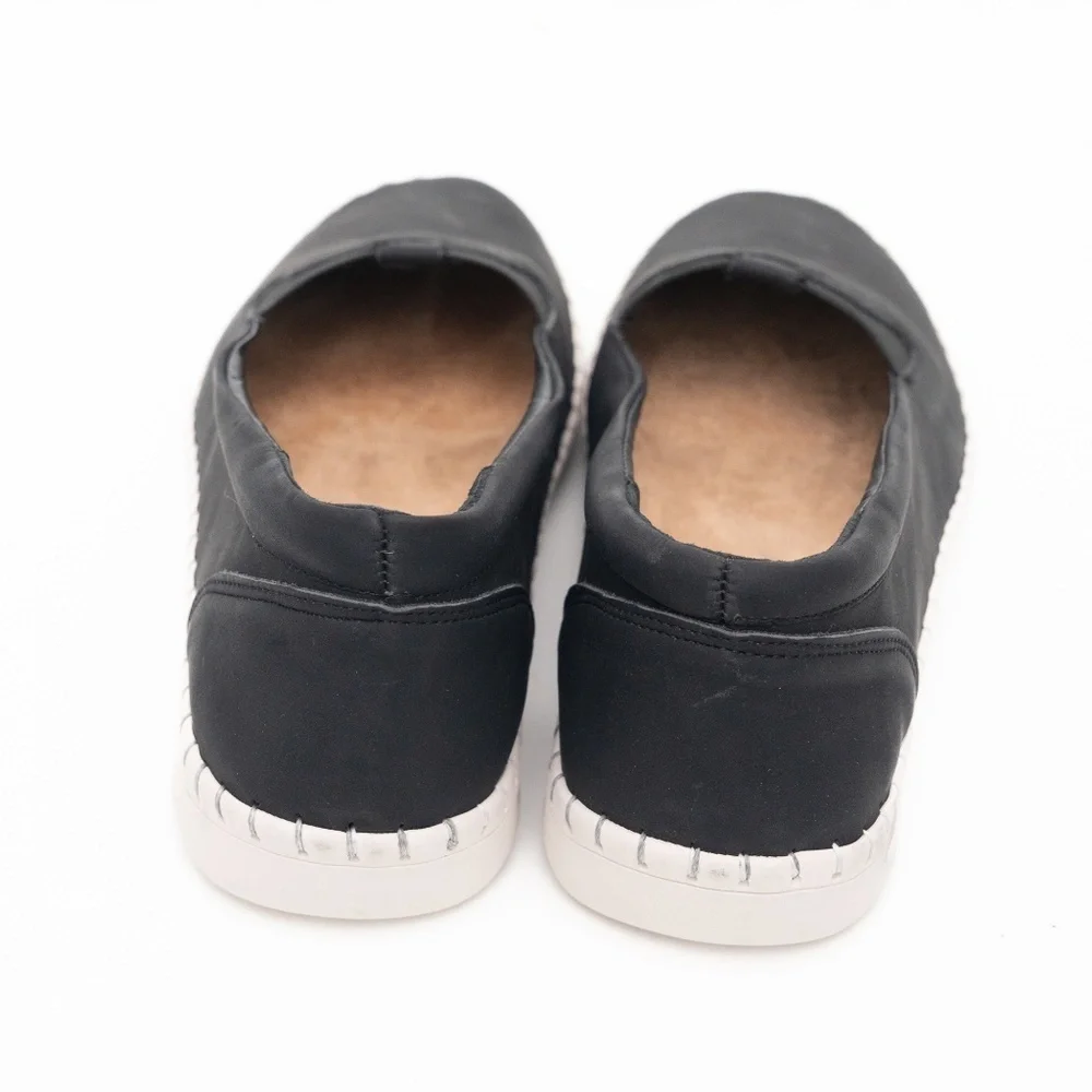 Easy Street - Belen‎ Black Slip-On Sneaker Size 9.5 NIB | Comfort Walking Shoe